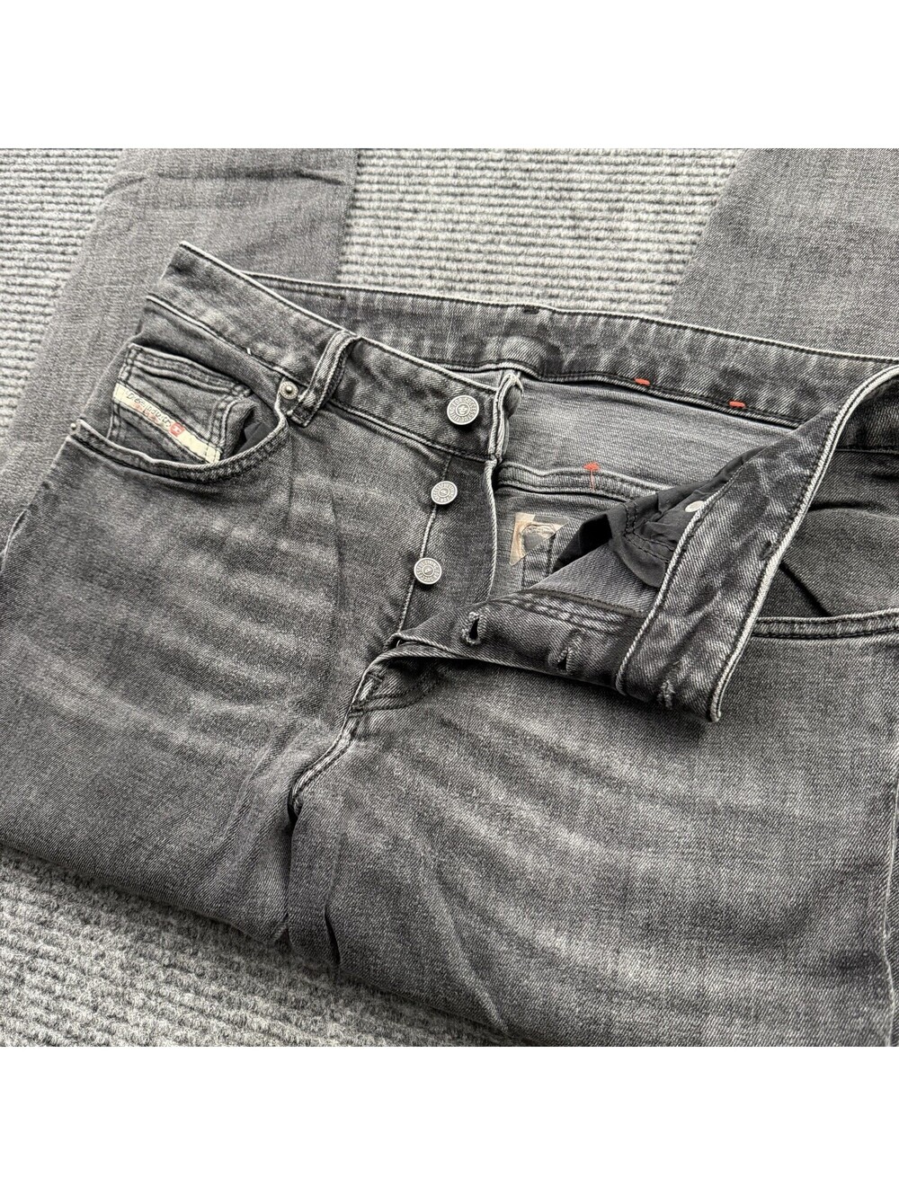 Vintage Y2K Diesel Industry Yennox Jeans Mens 34x30 Black Gray Wash Button Fly